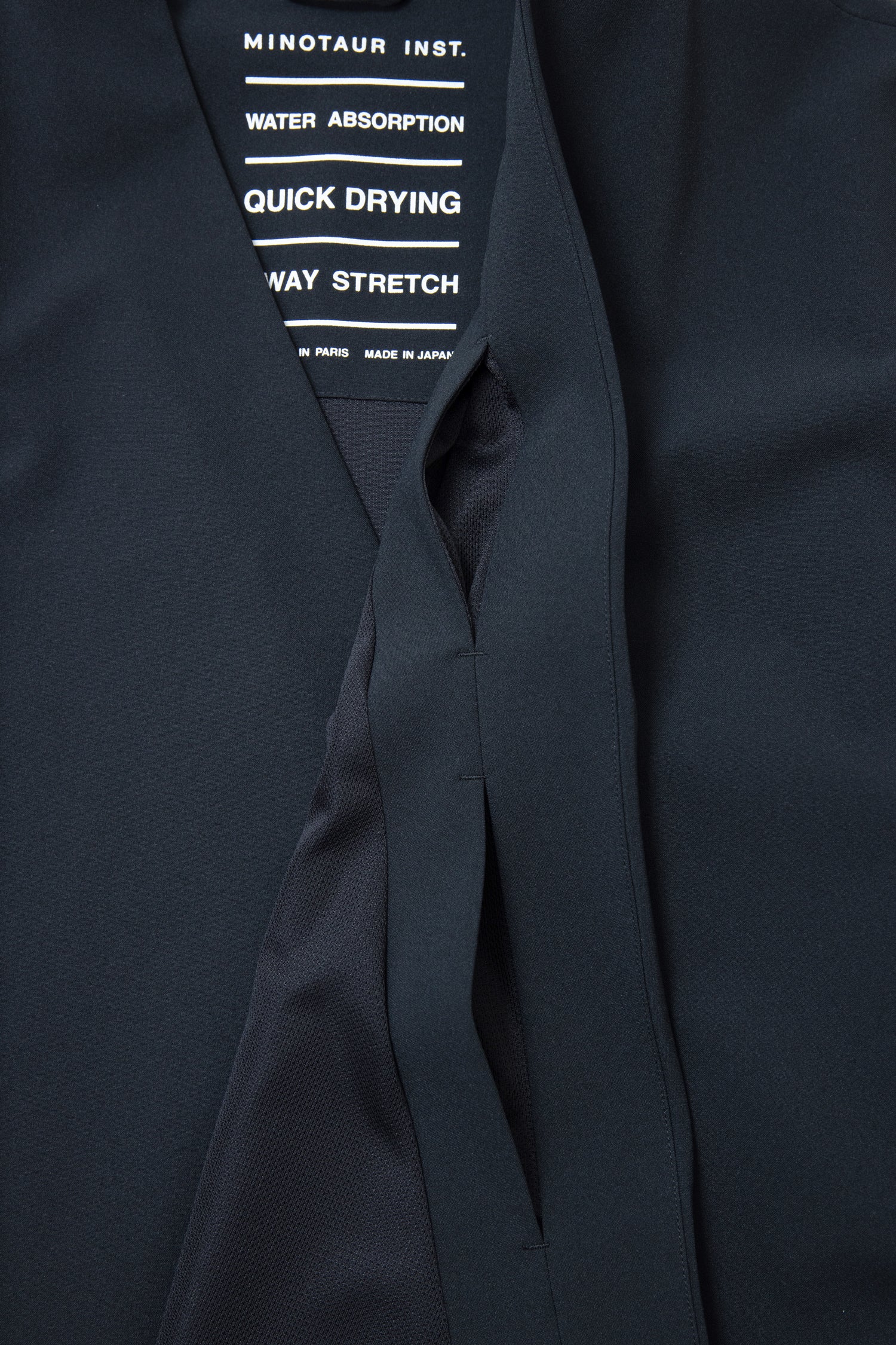 KURO ZONE JACKET
