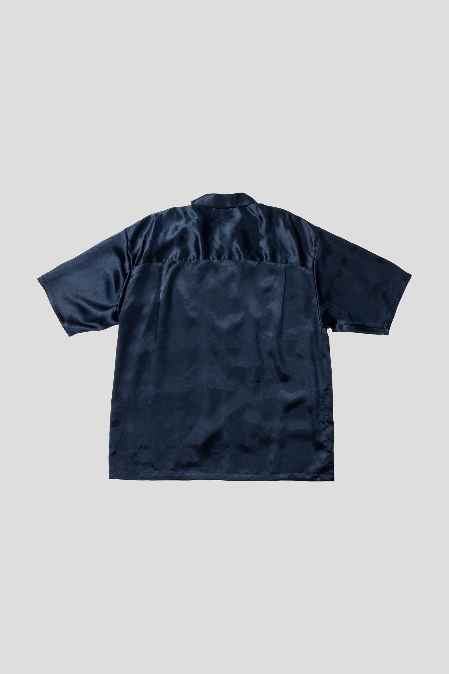 V-SATIN S/S SHIRTS