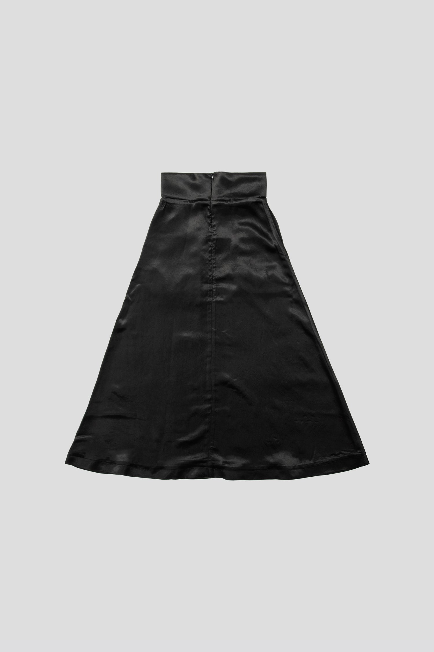 V-SATIN SKIRT