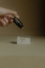 画像をギャラリービューアに読み込む, JIKU ESSENTIAL OIL【MINOTAUR INST. x 両足院】